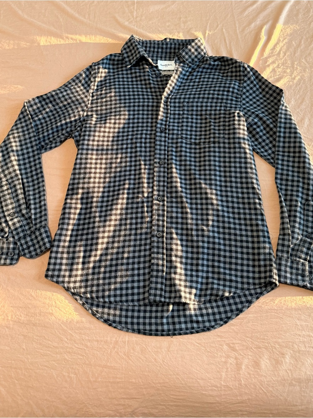 Goodfellow & Co Men’s Medium Black Gray Checkered Flannel Button-Up Shirt